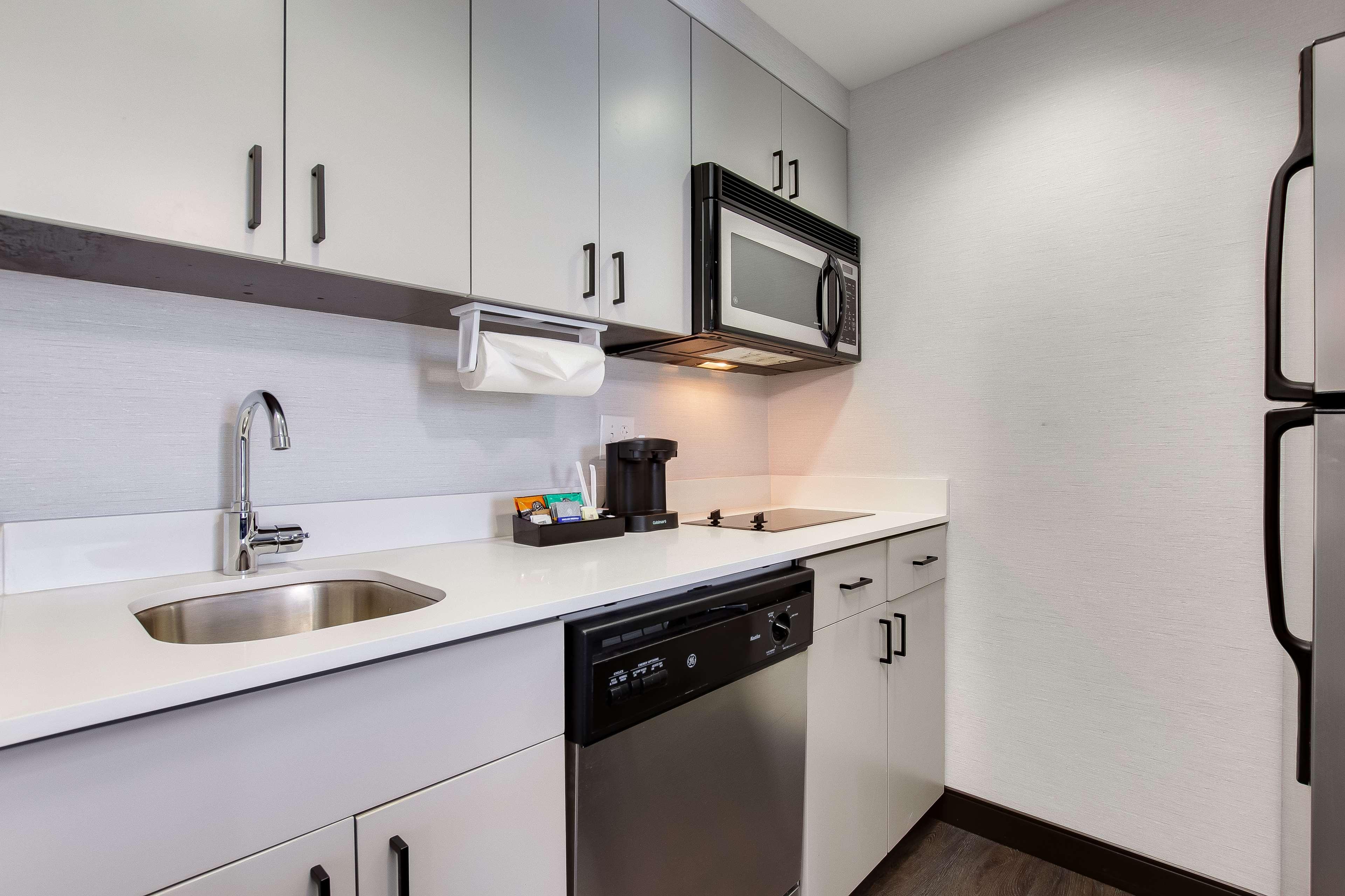 Homewood Suites By Hilton Louisville-East Extérieur photo