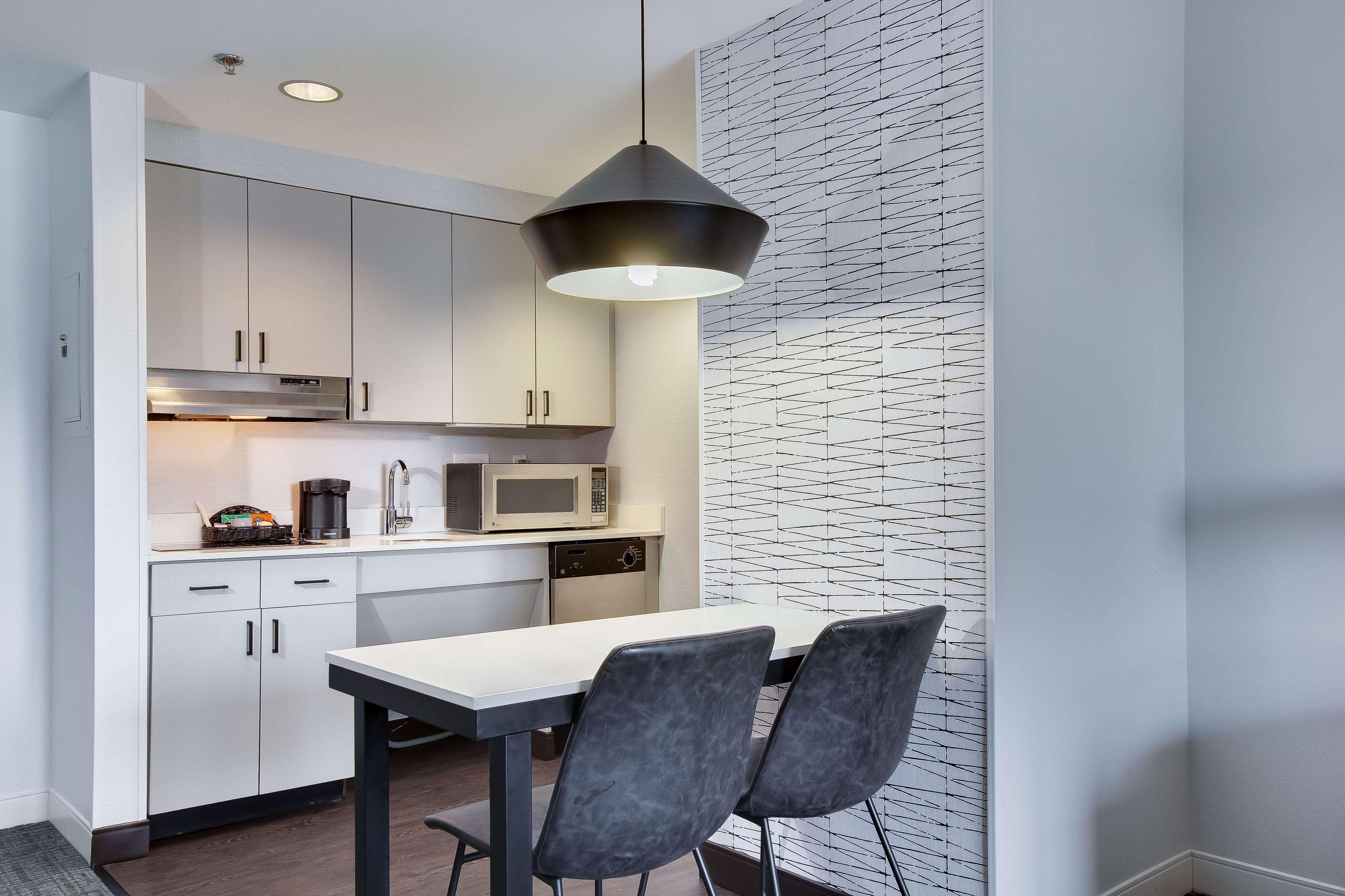 Homewood Suites By Hilton Louisville-East Extérieur photo
